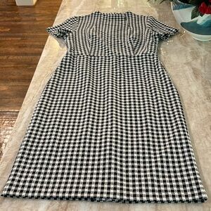 Black and white gingham Ann Taylor dress size 6